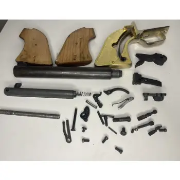Zestaw Części: Rewolwer FT Mod.E151 kal.22lr